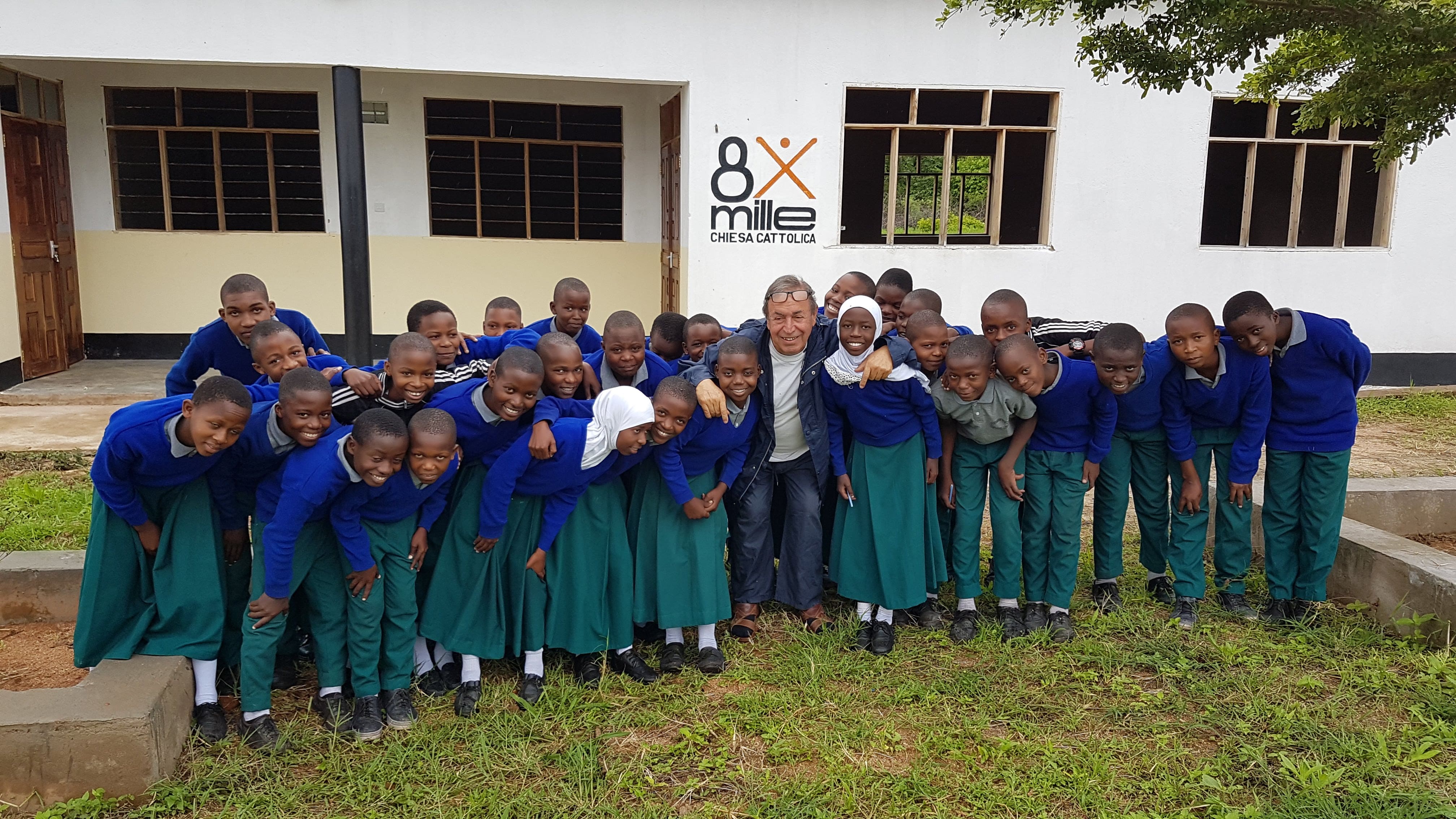 Students with Fr Salvatore Riccer